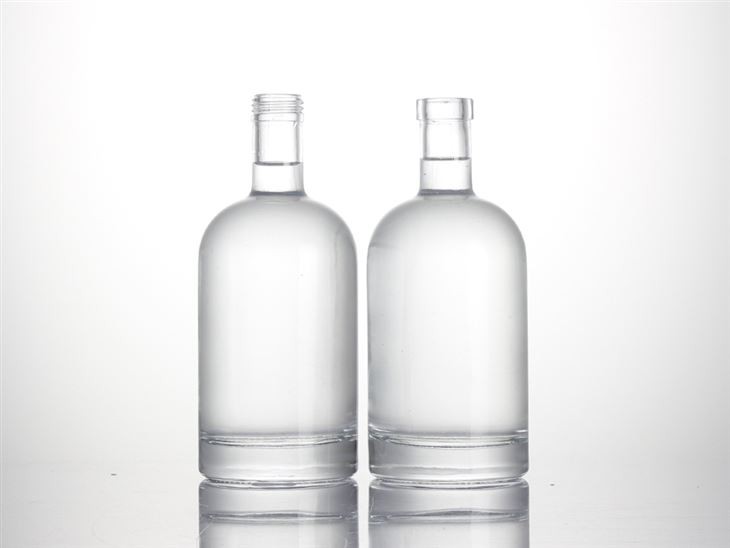 750ml Vodka Glass Bottle